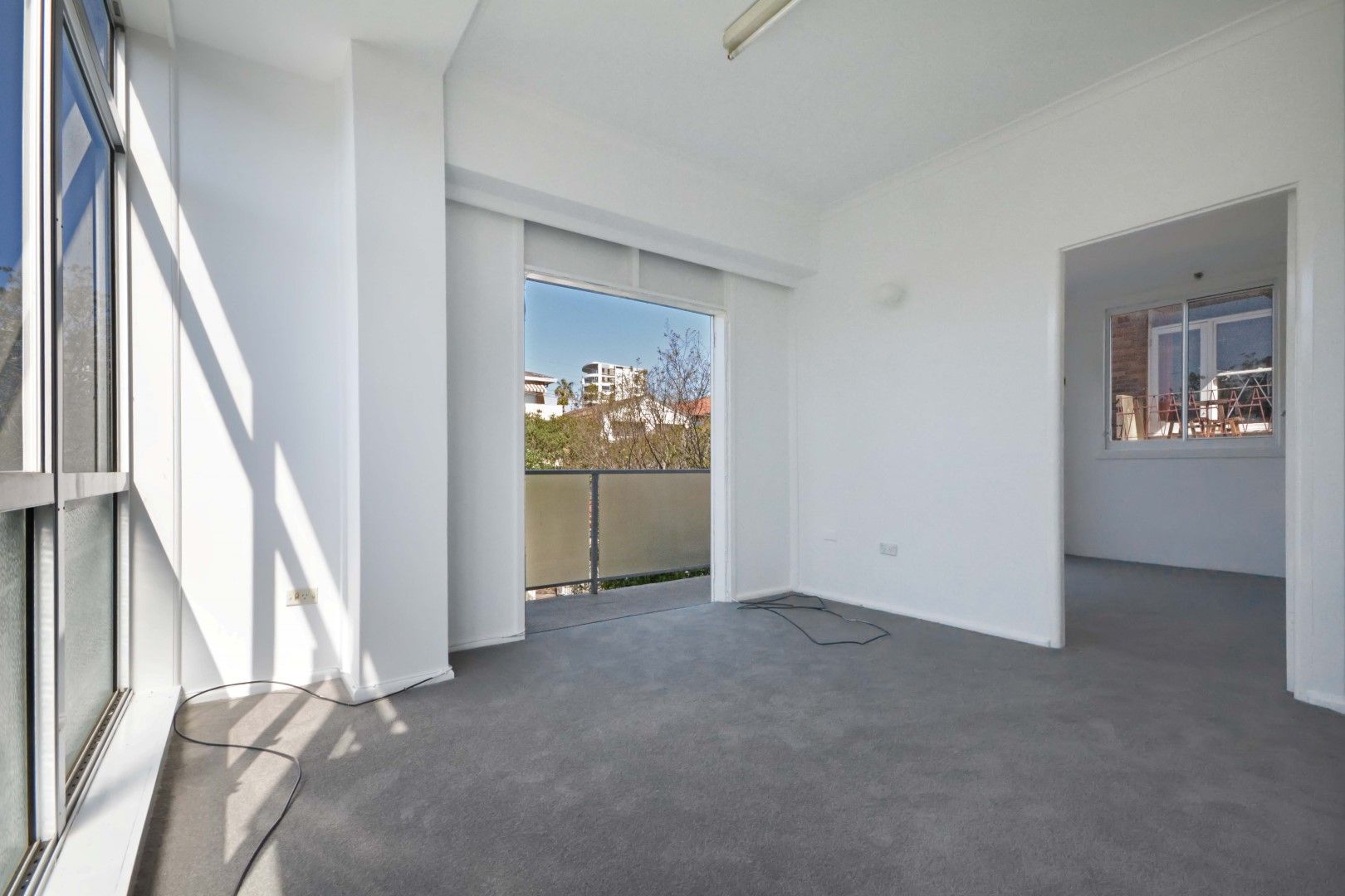 1 bedrooms Apartment / Unit / Flat in 10/83 Old South Head Road BONDI JUNCTION NSW, 2022