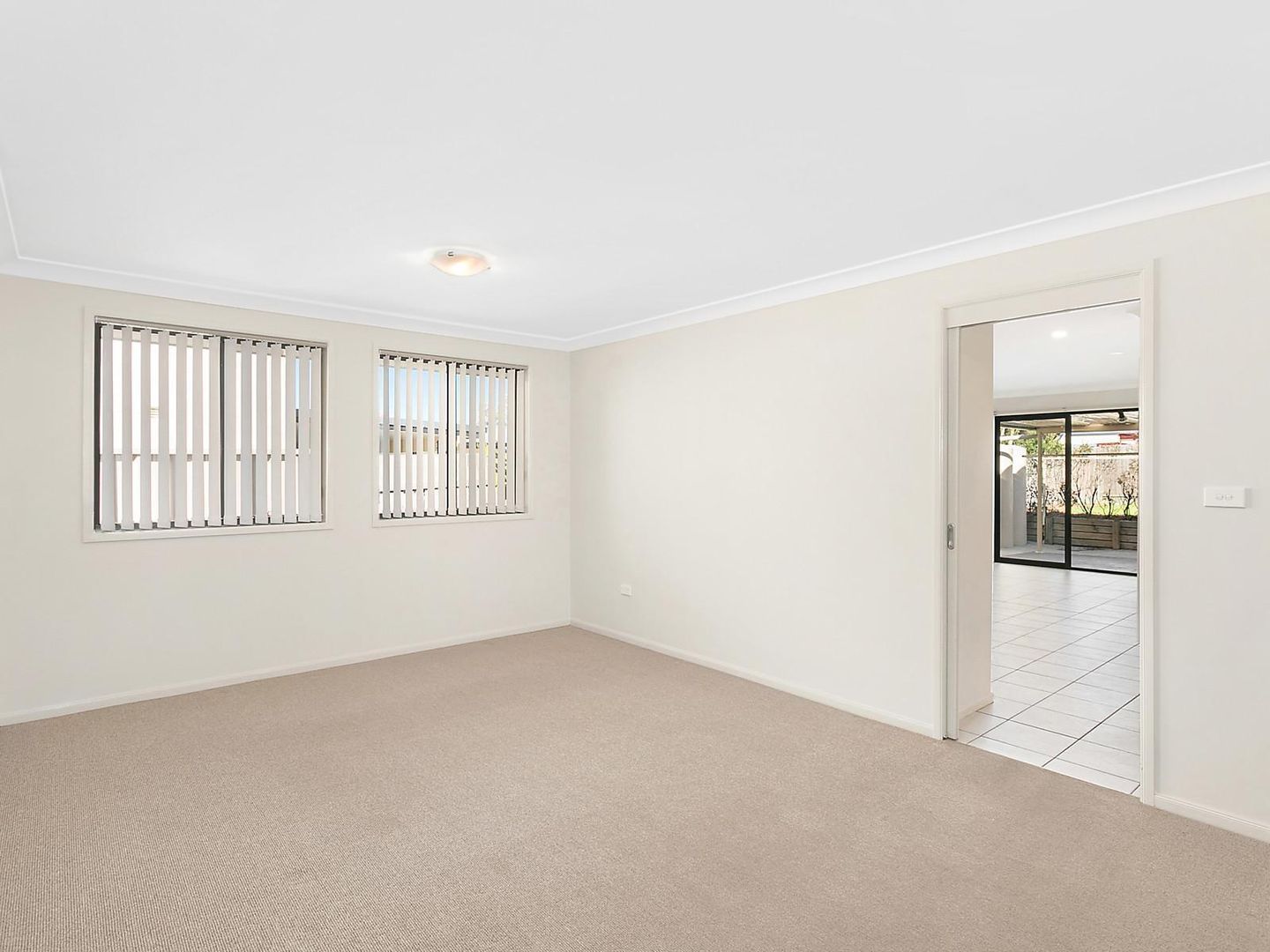 14 Torres Street, Killarney Vale NSW 2261, Image 2