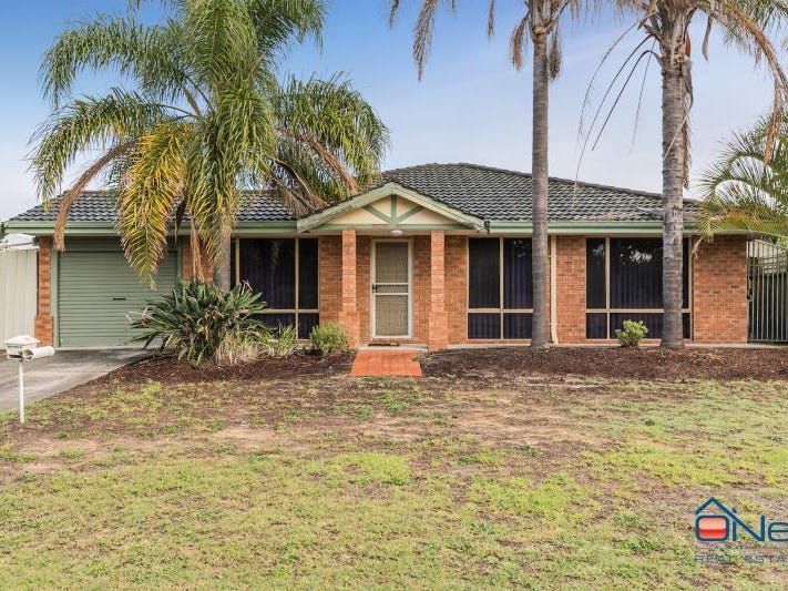 4 bedrooms House in 7 Candish Grove SEVILLE GROVE WA, 6112