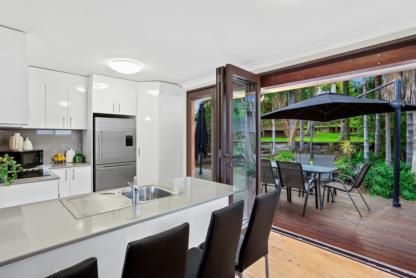 3 bedrooms House in 43 Tuggerawong Road WYONGAH NSW, 2259