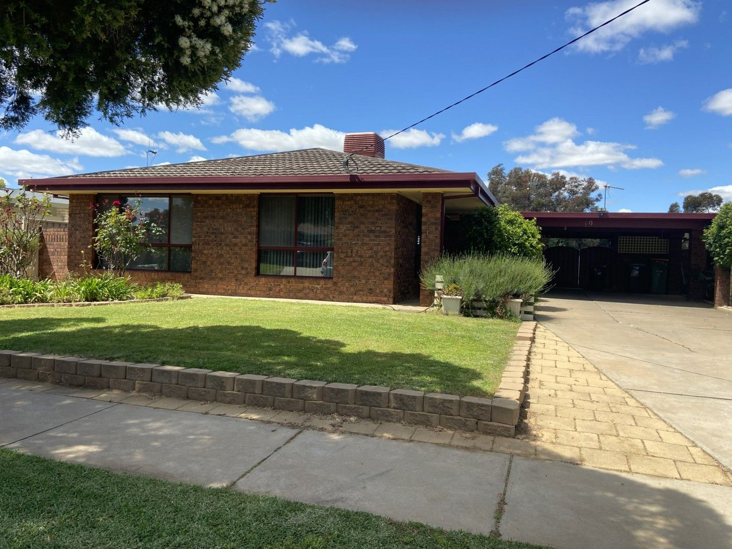 3 bedrooms House in 19 Byrnes Street SWAN HILL VIC, 3585