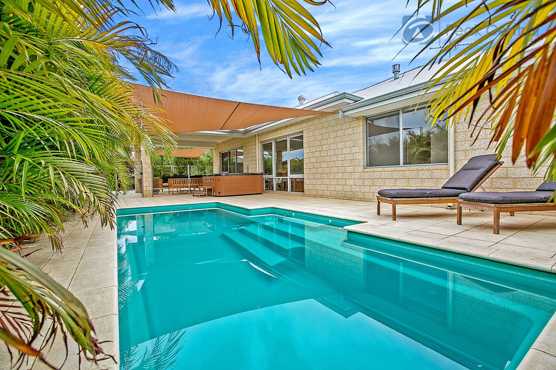 12 Araluen Bend, Aubin Grove WA 6164, Image 0