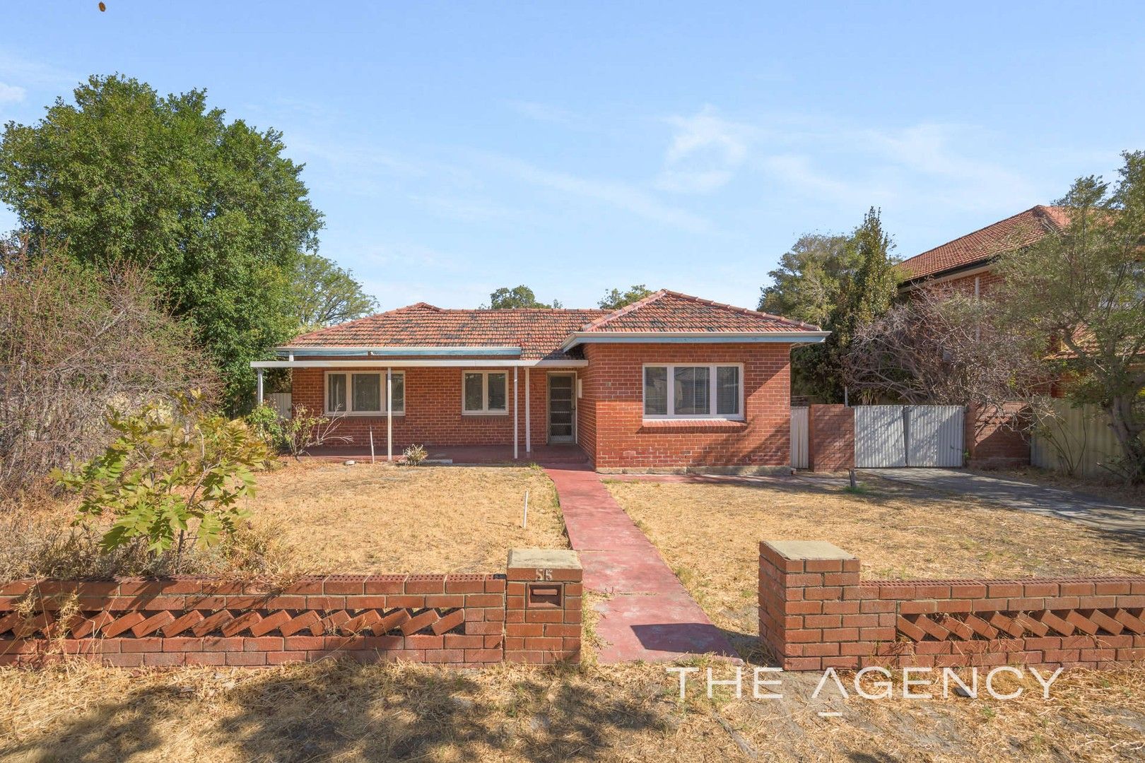 3 bedrooms House in 55 Cookham Road LATHLAIN WA, 6100