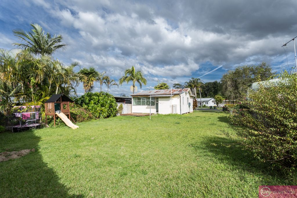 75 Gundagai Street, Coffs Harbour NSW 2450, Image 2