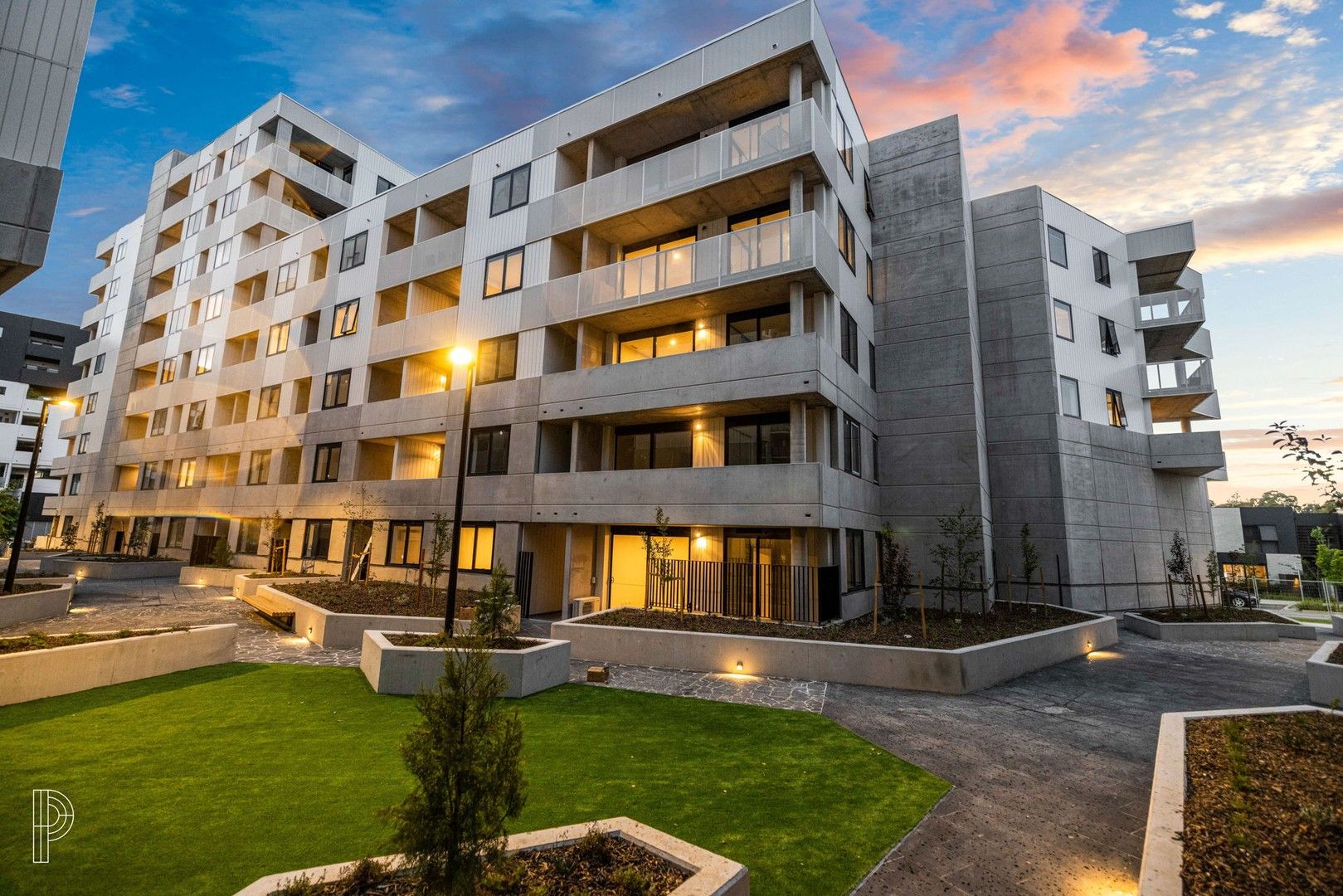 2 bedrooms Apartment / Unit / Flat in 704/34 Oakden Street GREENWAY ACT, 2900