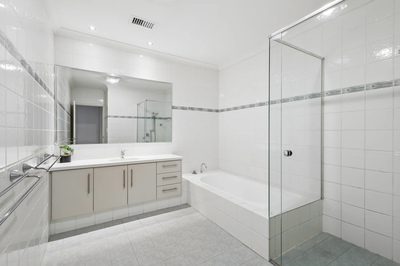 Additional image 25 of 31 Dakin Street, Daglish WA 6008