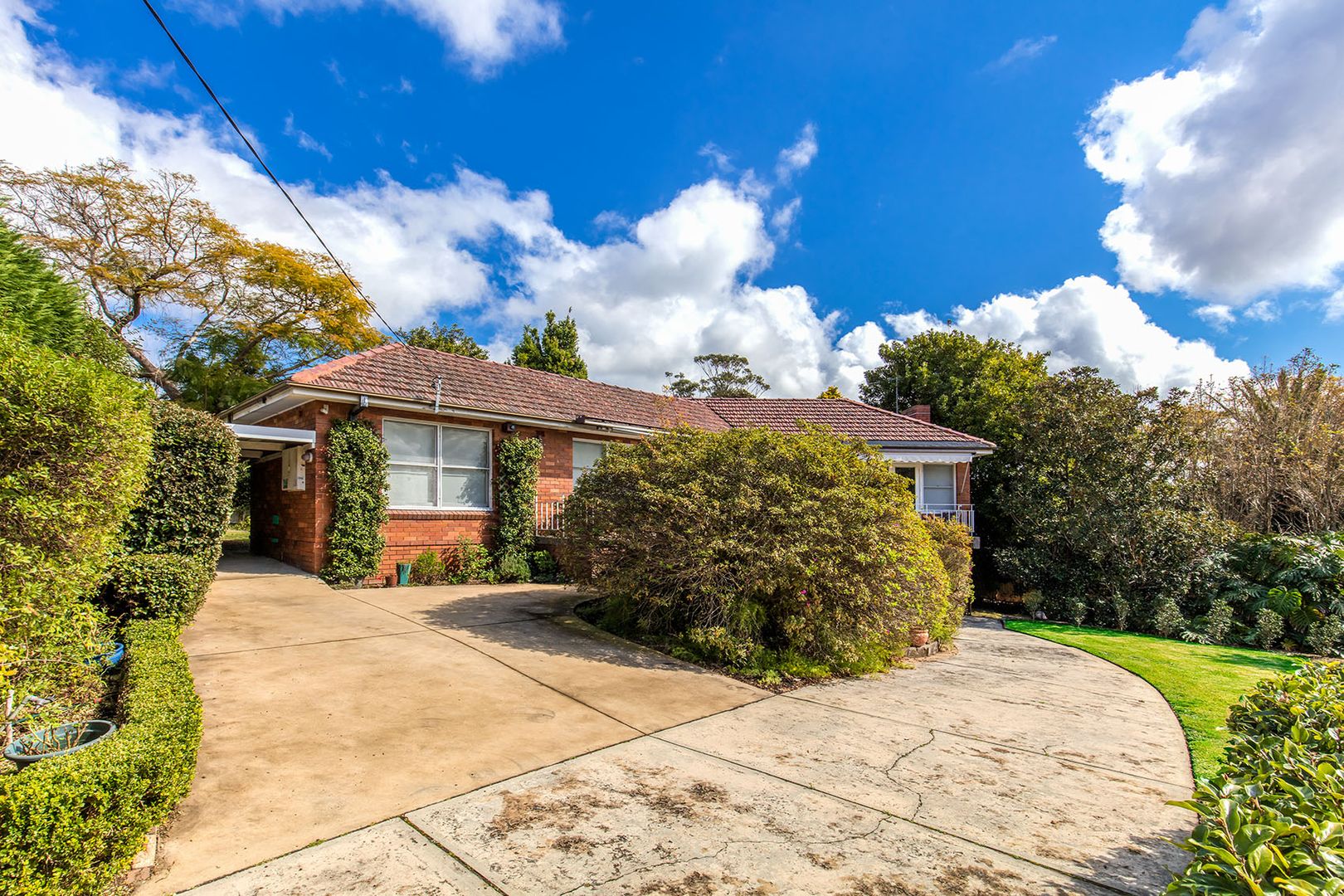 9 Heights Crescent, Middle Cove NSW 2068