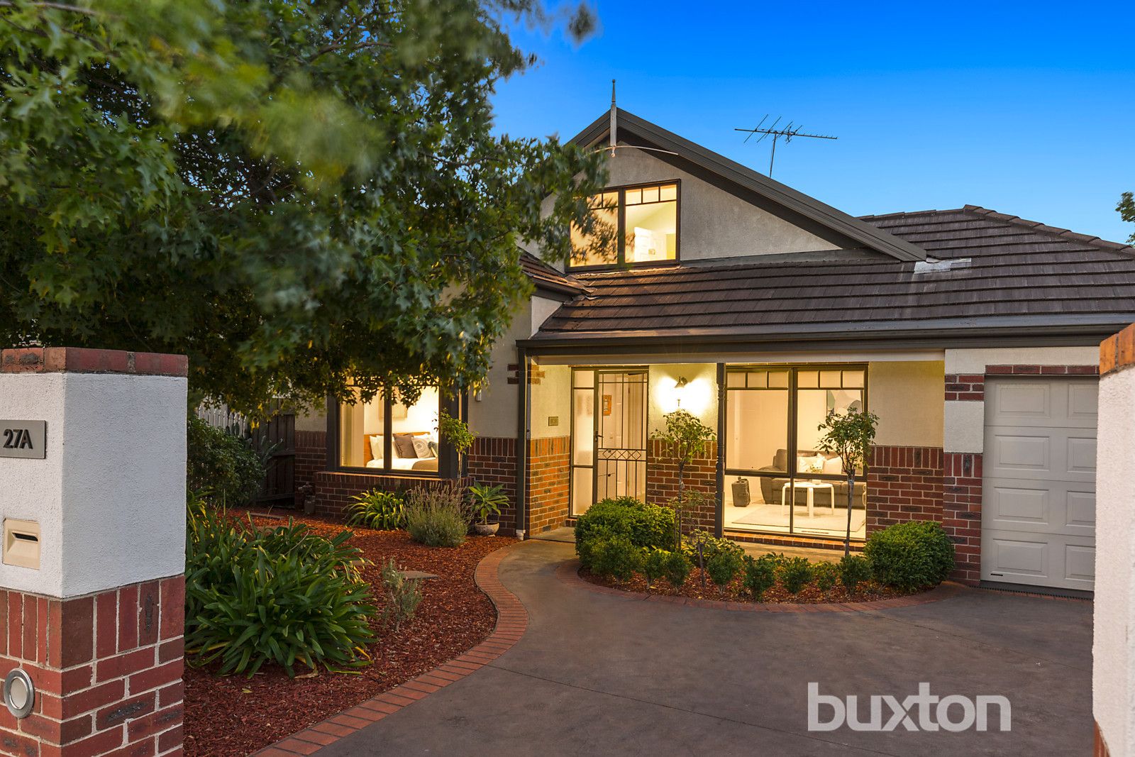 27A Kinlock Avenue, Murrumbeena VIC 3163, Image 0