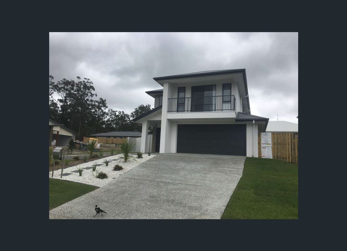 4 bedrooms House in 16 Oxford PIMPAMA QLD, 4209