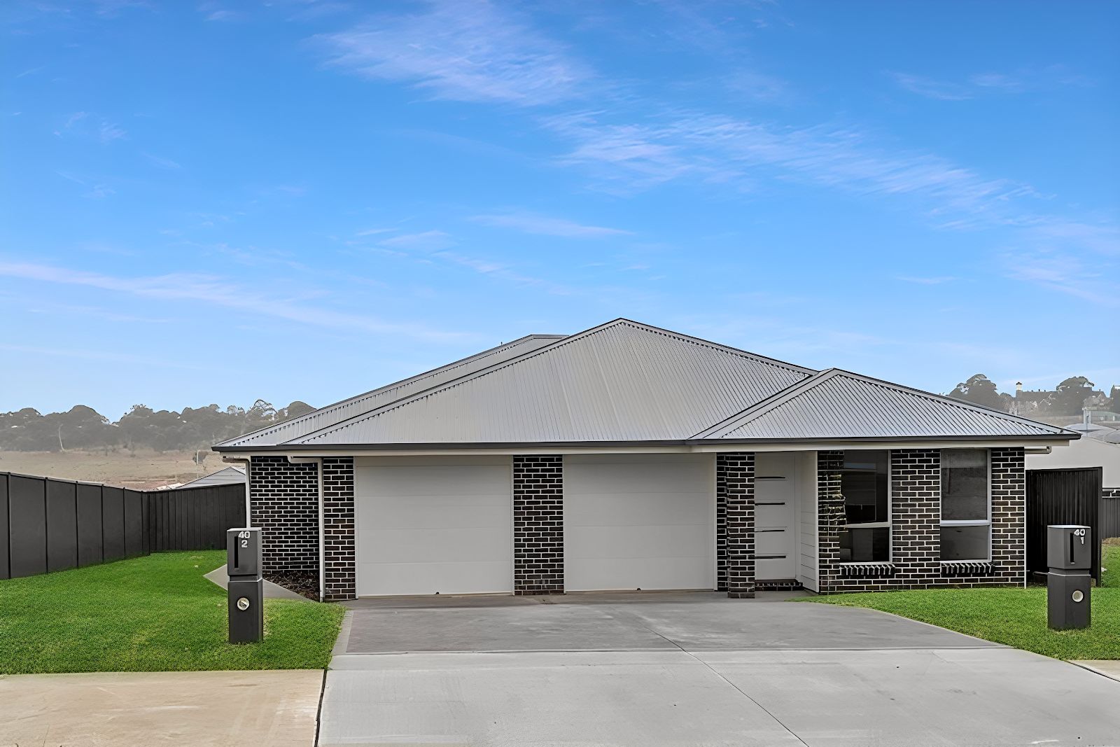 6 bedrooms House in 40 Brooklands Cct GOULBURN NSW, 2580