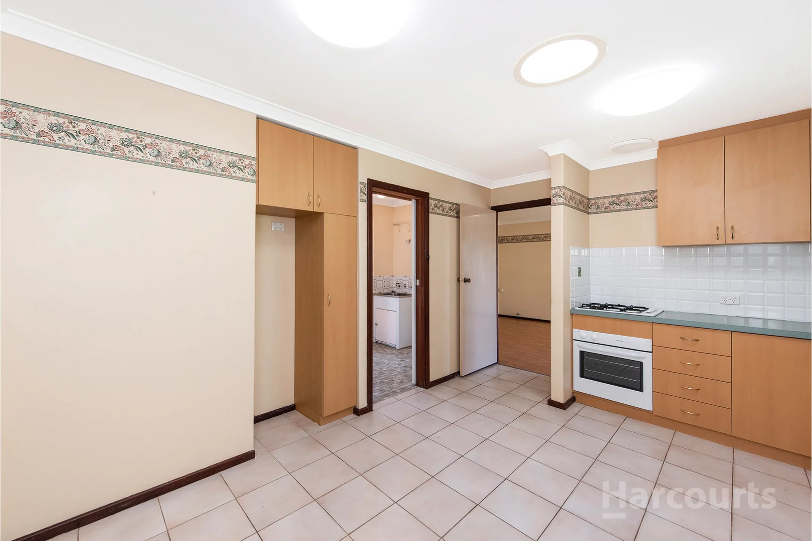 Additional image 5 of 14 Knowle Way, Warnbro WA 6169