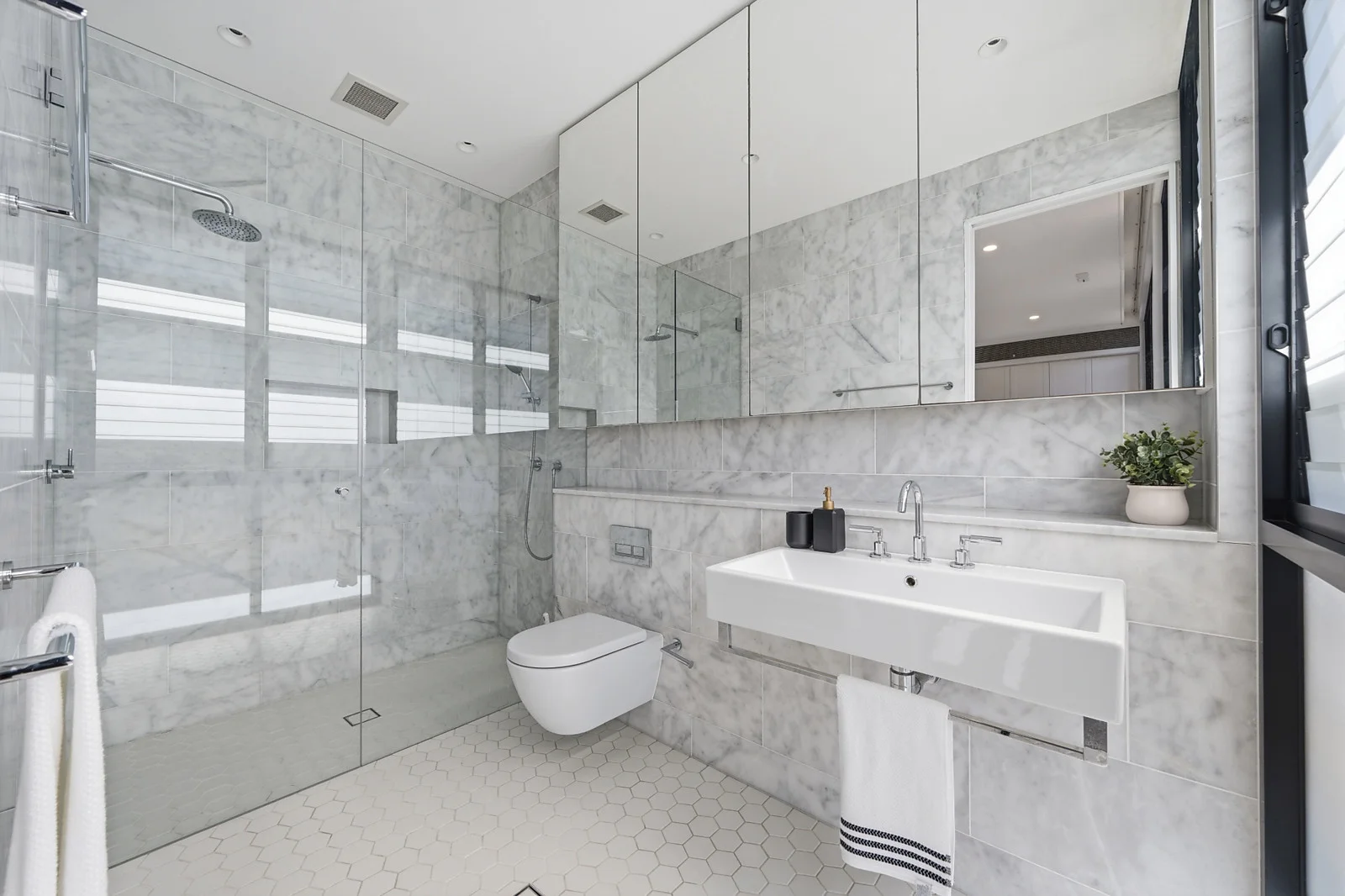 Additional image 11 of 3/587 Old South Head Road, Rose Bay NSW 2029