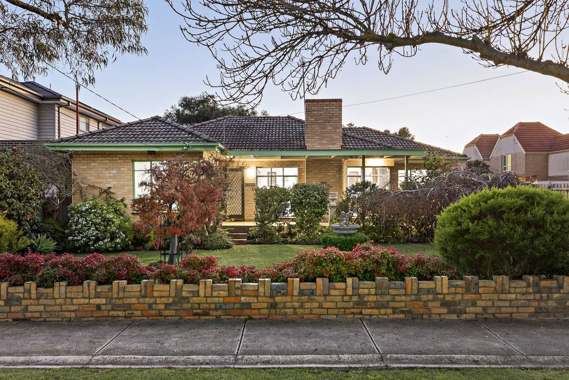 Picture of 11 Waxman Parade, BRUNSWICK WEST VIC 3055