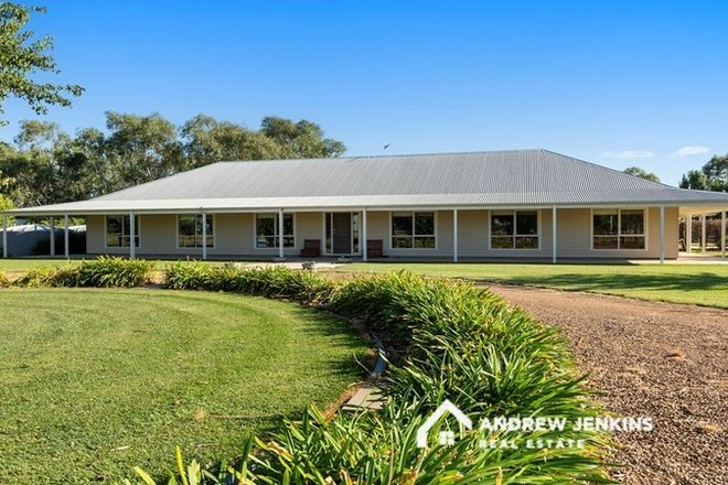 Picture of 592 Naring Hall Rd, NUMURKAH VIC 3636