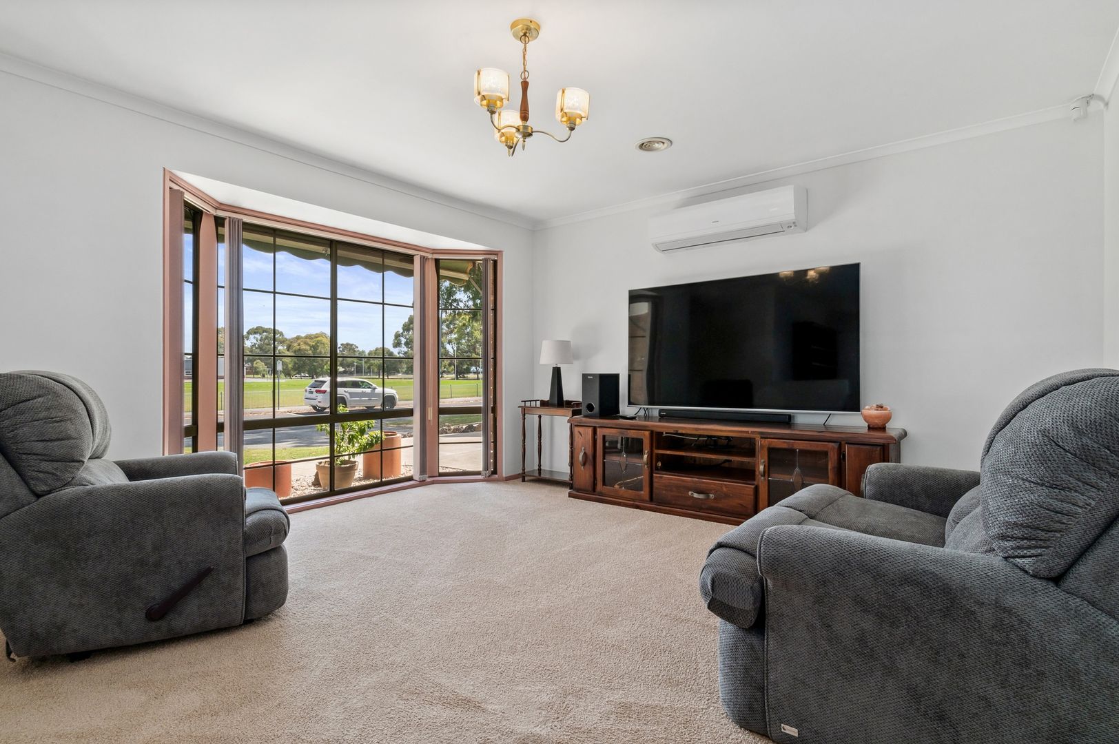 2 Adrian Place, Rowville VIC 3178, Image 1