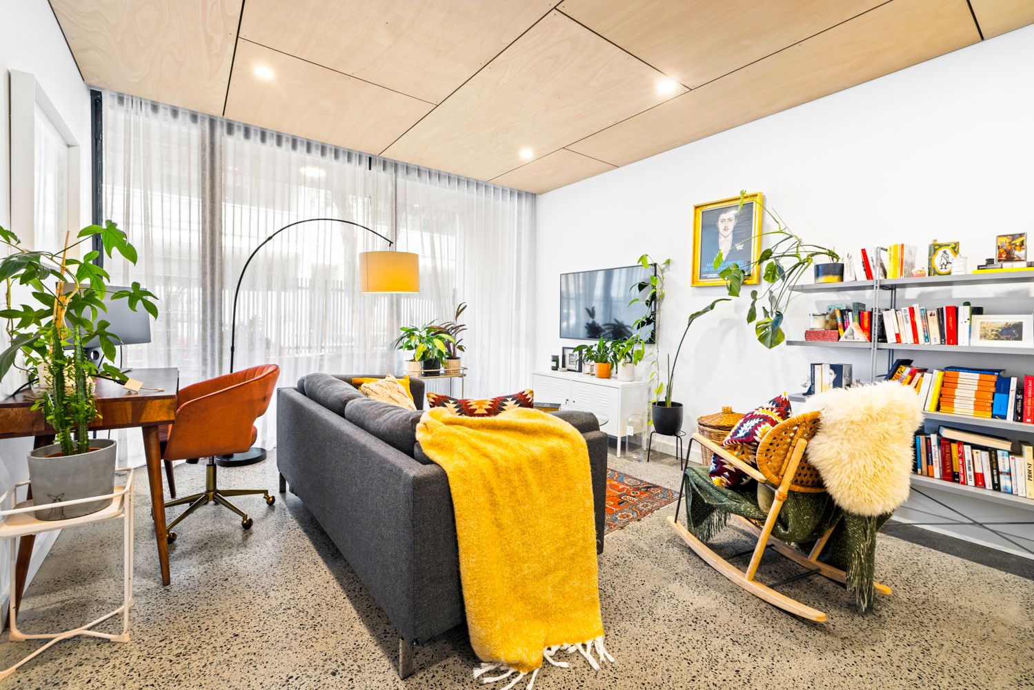 1 bedrooms Apartment / Unit / Flat in 204/12 Marsden Street CAMPERDOWN NSW, 2050