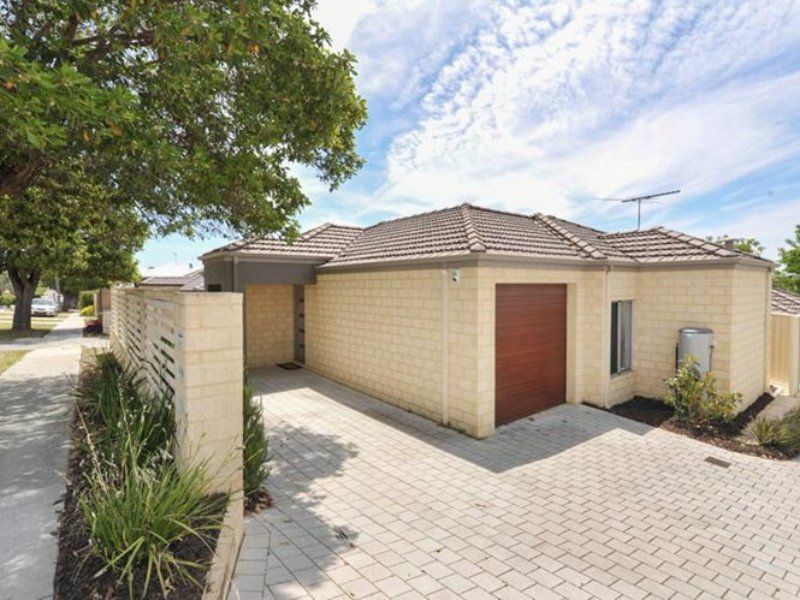 3 bedrooms Villa in 54A Barnes Street INNALOO WA, 6018