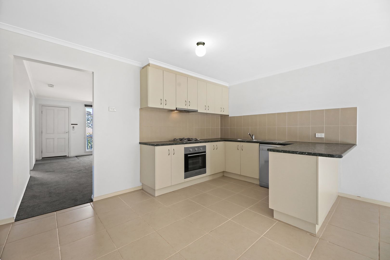 12/6B Hatfield Drive, Drouin VIC 3818, Image 1