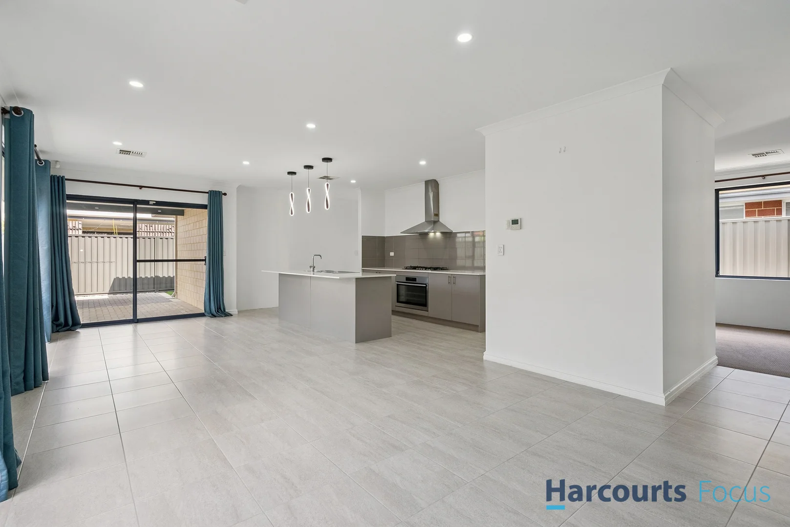 Additional image 11 of 21 Massicot Road, Treeby WA 6164