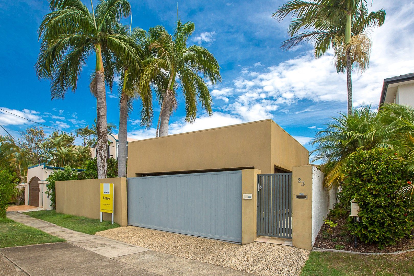 3 bedrooms House in 23 Amalfi Drive SURFERS PARADISE QLD, 4217