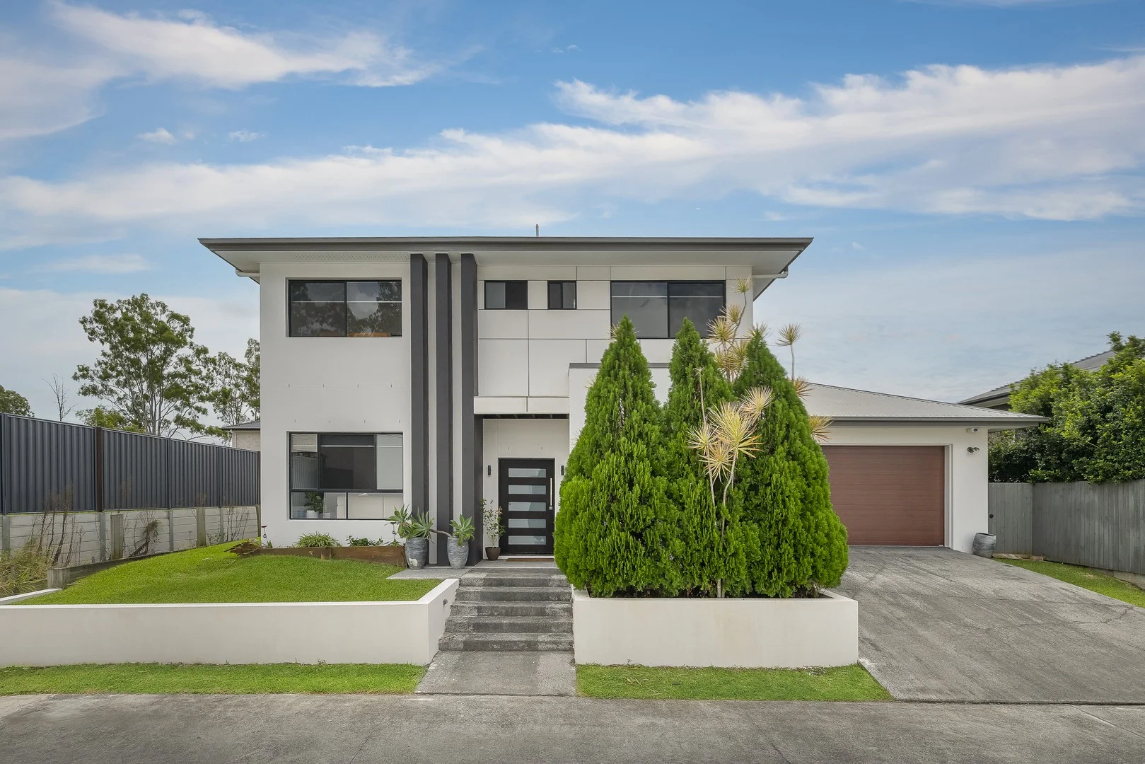 11 Scholard Crescent, Bridgeman Downs QLD 4035