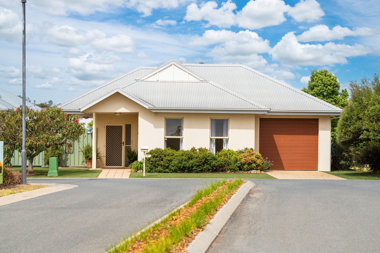 4 Sweetwater Drive, Henty NSW 2658, Image 0