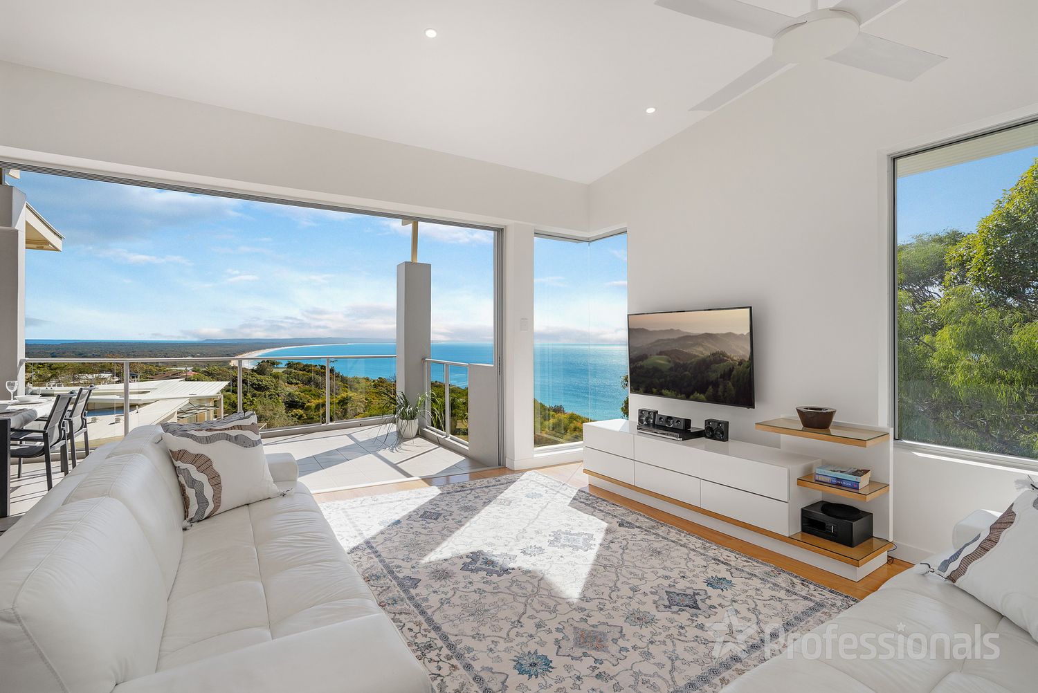 12/103 Cooloola Drive, Rainbow Beach QLD 4581, Image 0