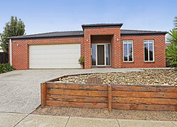 7 Thwaites Close, Highton VIC 3216