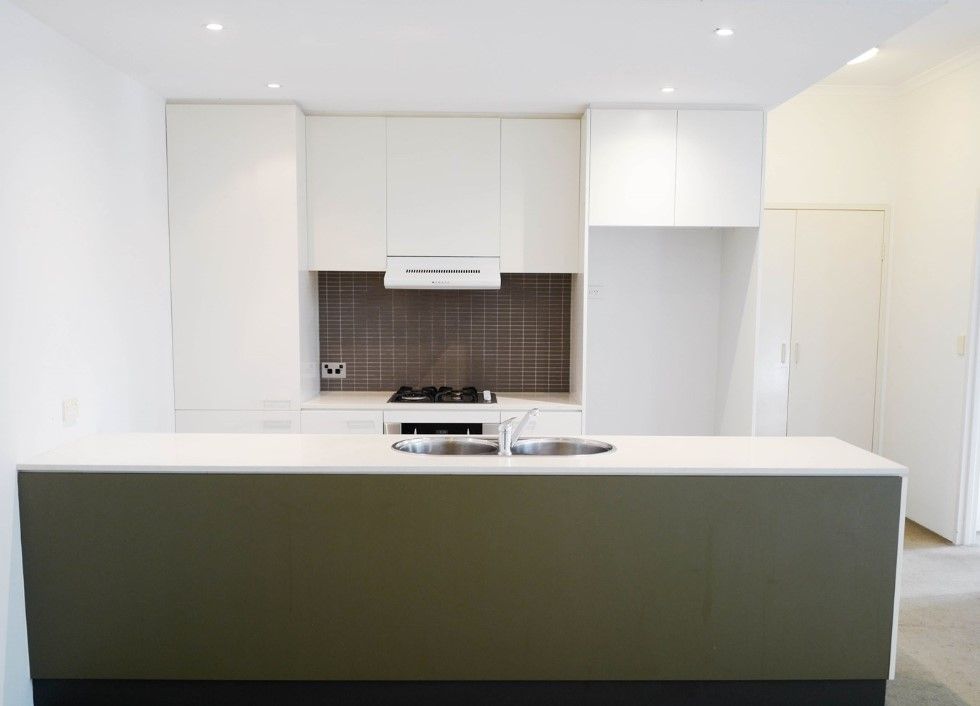 2 bedrooms Apartment / Unit / Flat in 6/2 Hutchinson Walk ZETLAND NSW, 2017