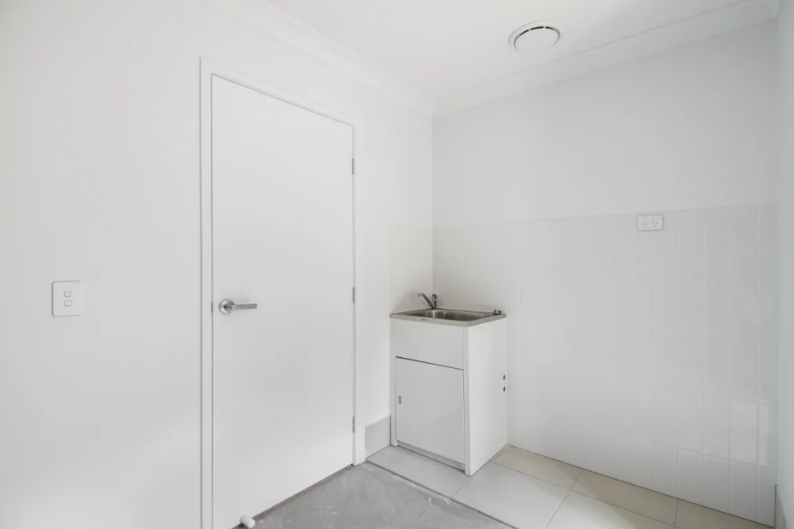 Additional image 7 of 2/1 Dominique way, Flinders View QLD 4305