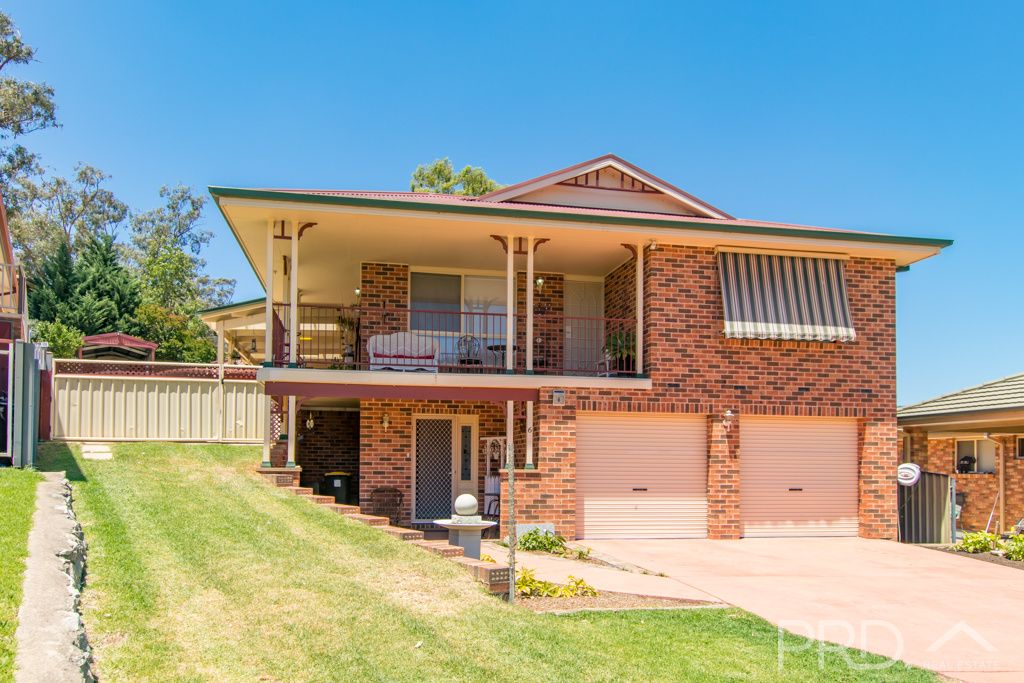 6 Jillabenan Close, Tumut NSW 2720, Image 0