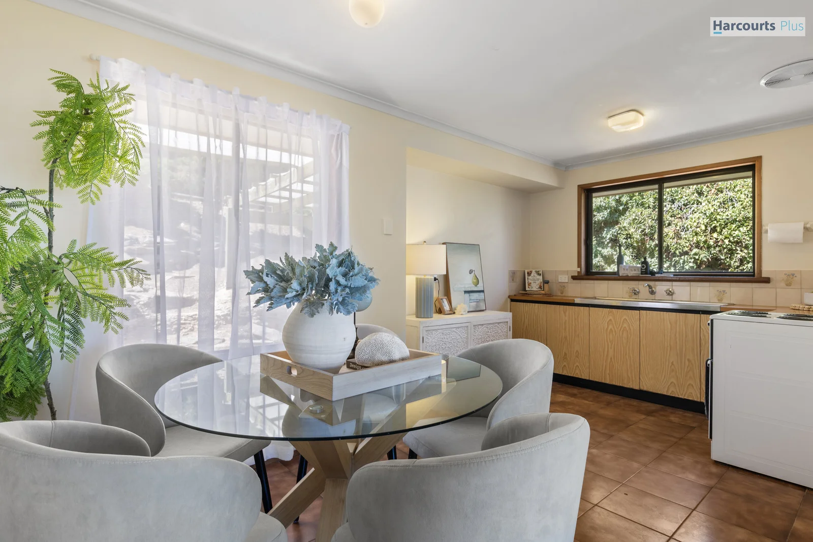 Additional image 8 of 12 Columbia Crescent, Hallett Cove SA 5158