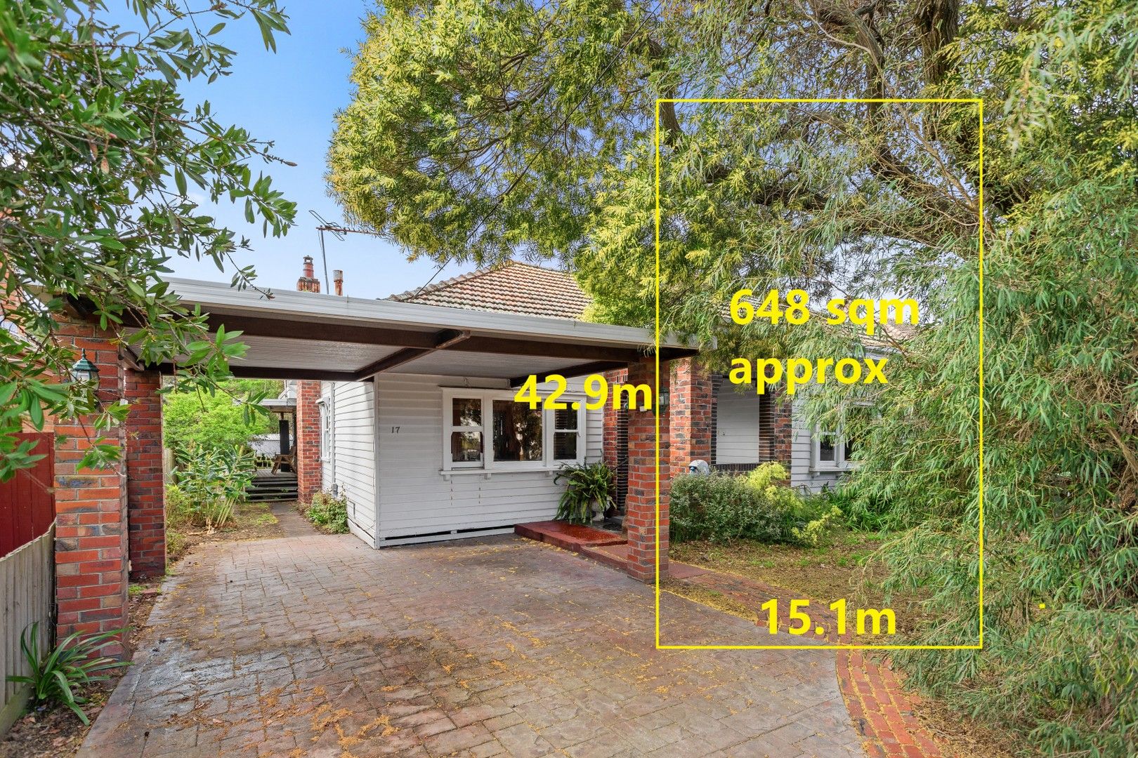 4 bedrooms House in 17 Wallace Road BURWOOD VIC, 3125