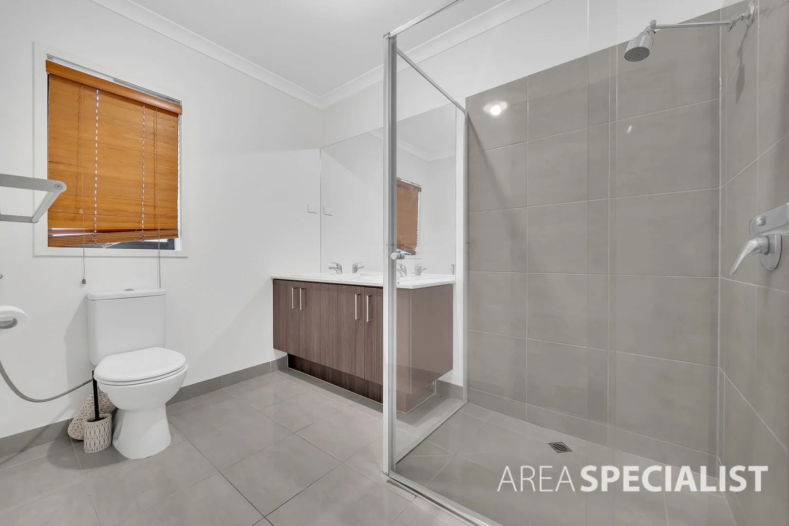 Additional image 9 of 38 Deoro Parade, Clyde North VIC 3978