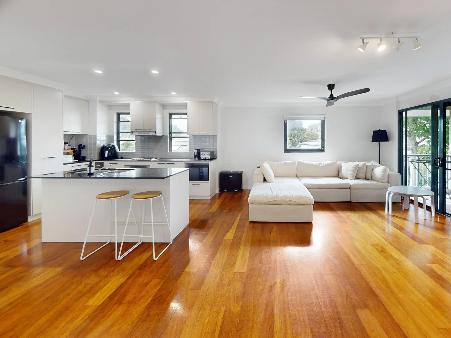 206/21 Miles Street, Clayfield QLD 4011