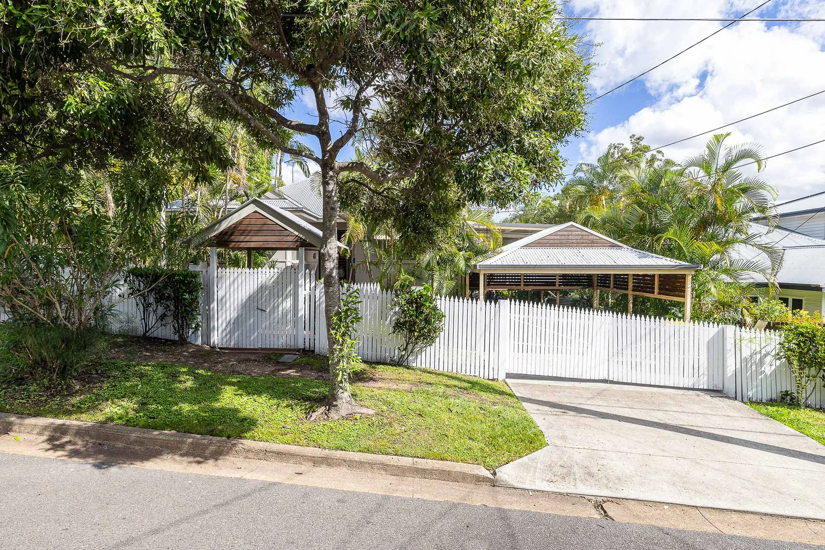 Additional image 40 of 52 Barnes Avenue, Coorparoo QLD 4151