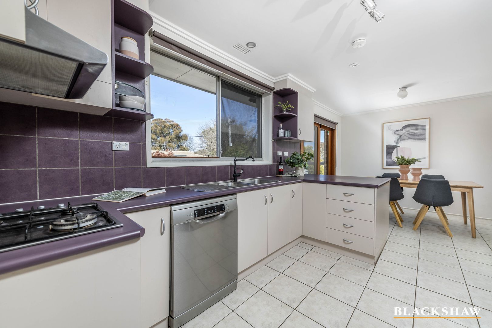 4 Weir Place, Higgins ACT 2615, Image 2