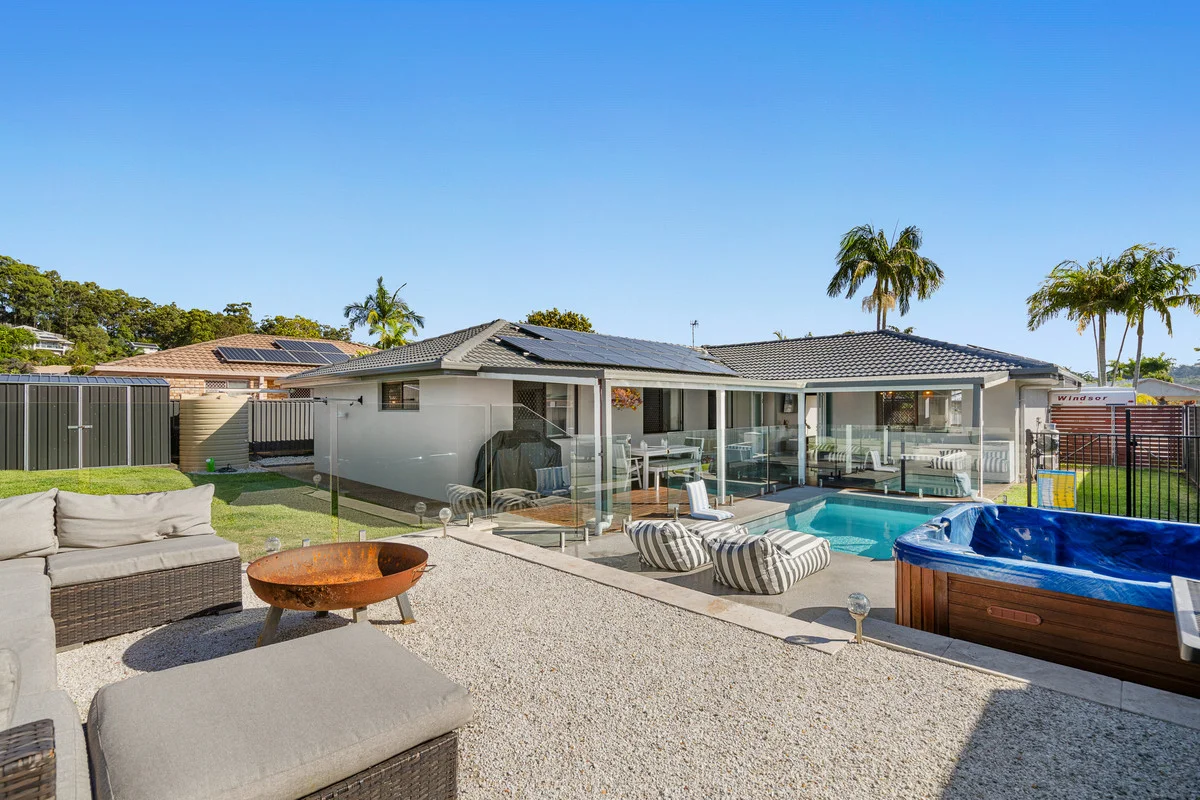 3 Roker Drive, Currumbin Waters QLD 4223