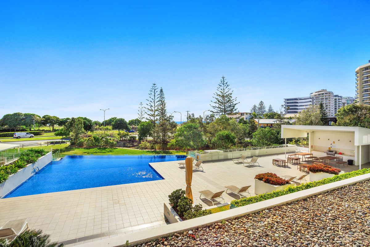 4 Kirra Surf/2 Creek Street, Kirra QLD 4225, Image 1