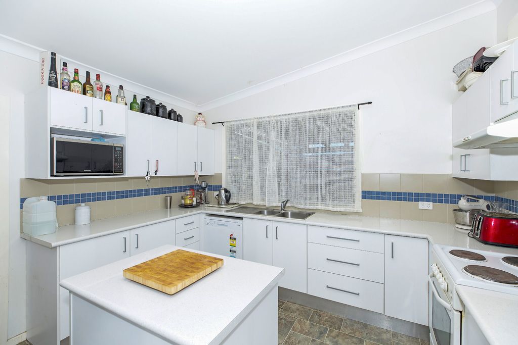 102 Ridge Road, Kilaben Bay NSW 2283, Image 1