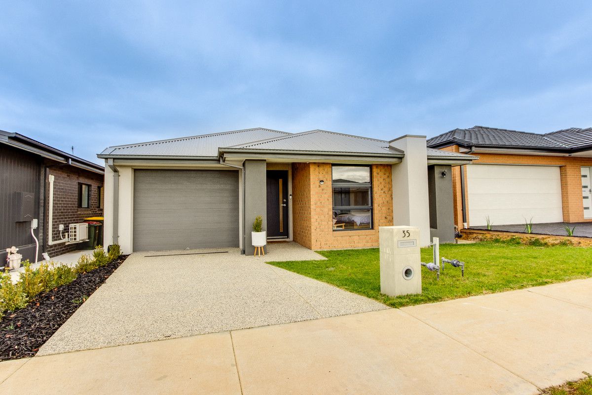 35 Flagstaff Street, Armstrong Creek VIC 3217, Image 0