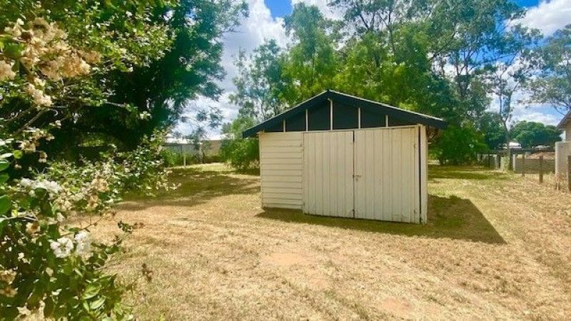 12 Helena Street, Chinchilla QLD 4413, Image 2