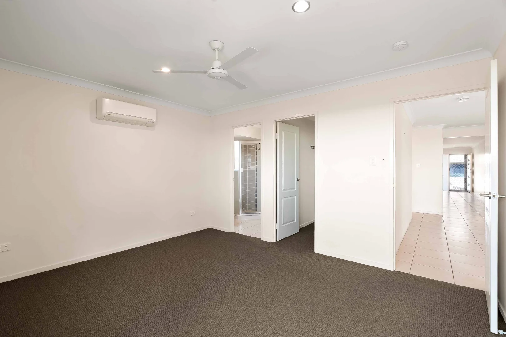 Additional image 4 of 24 Trinity Parade, Blacks Beach QLD 4740