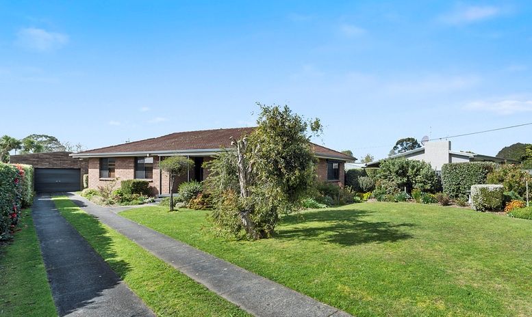 22 Ross Street, Colac VIC 3250, Image 1