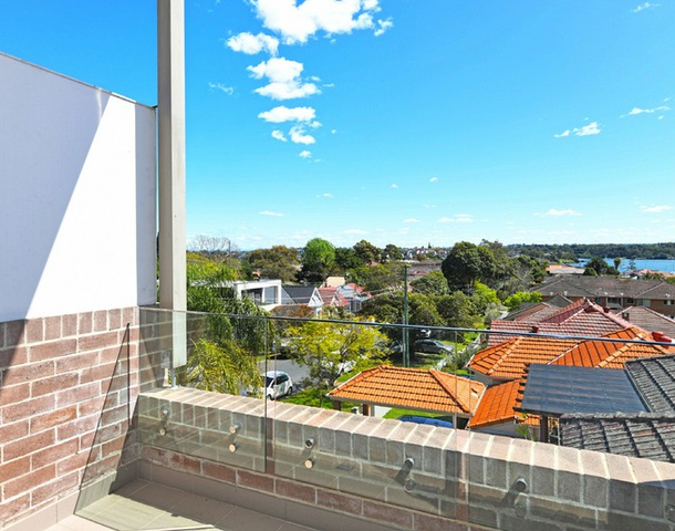 3/110 Lyons Road, Drummoyne NSW 2047