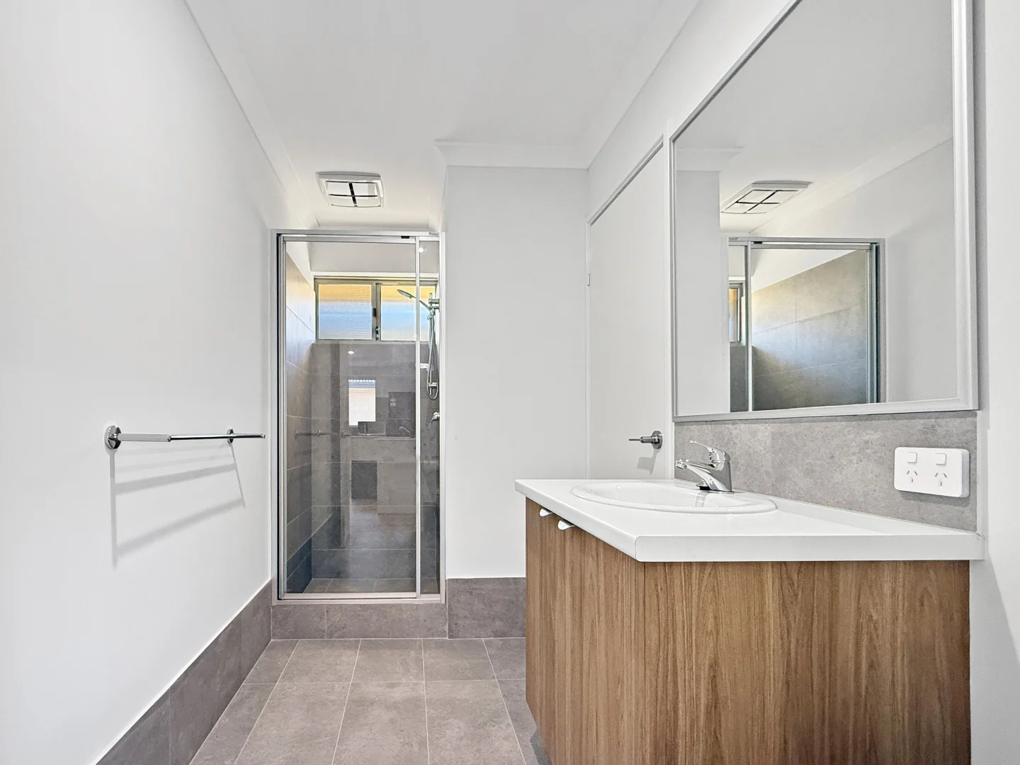 Additional image 4 of Room 3/15 Longwood Way, Lakelands WA 6180