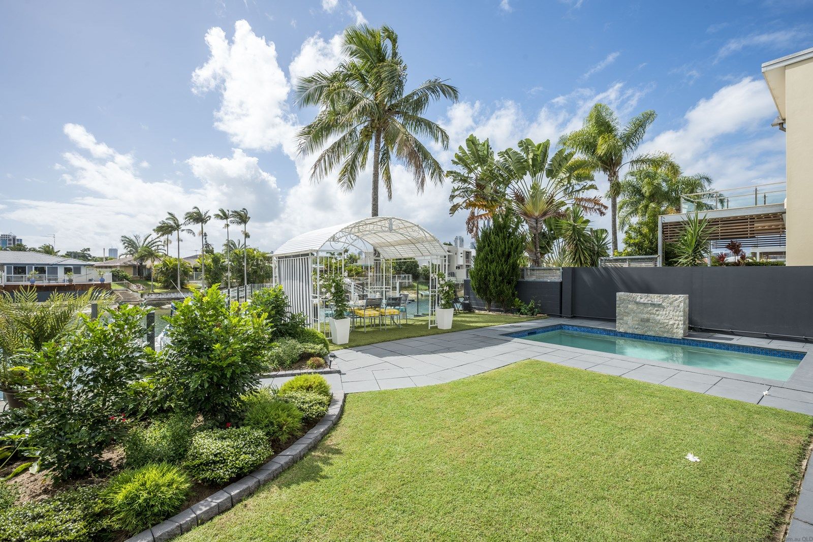 7A Vespa Crescent, Surfers Paradise QLD 4217, Image 2