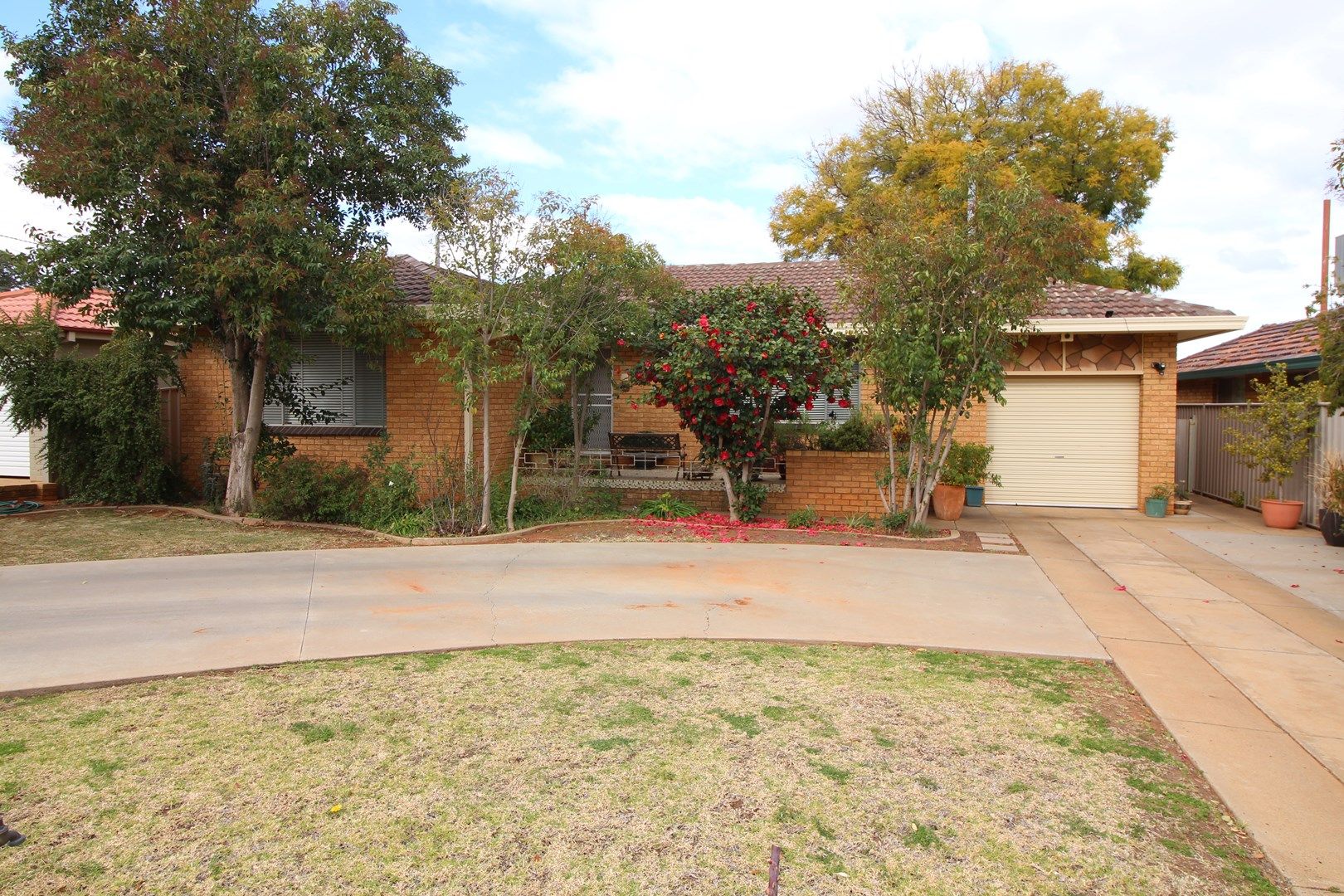 5 LANGLEY CRESCENT, Griffith NSW 2680, Image 0