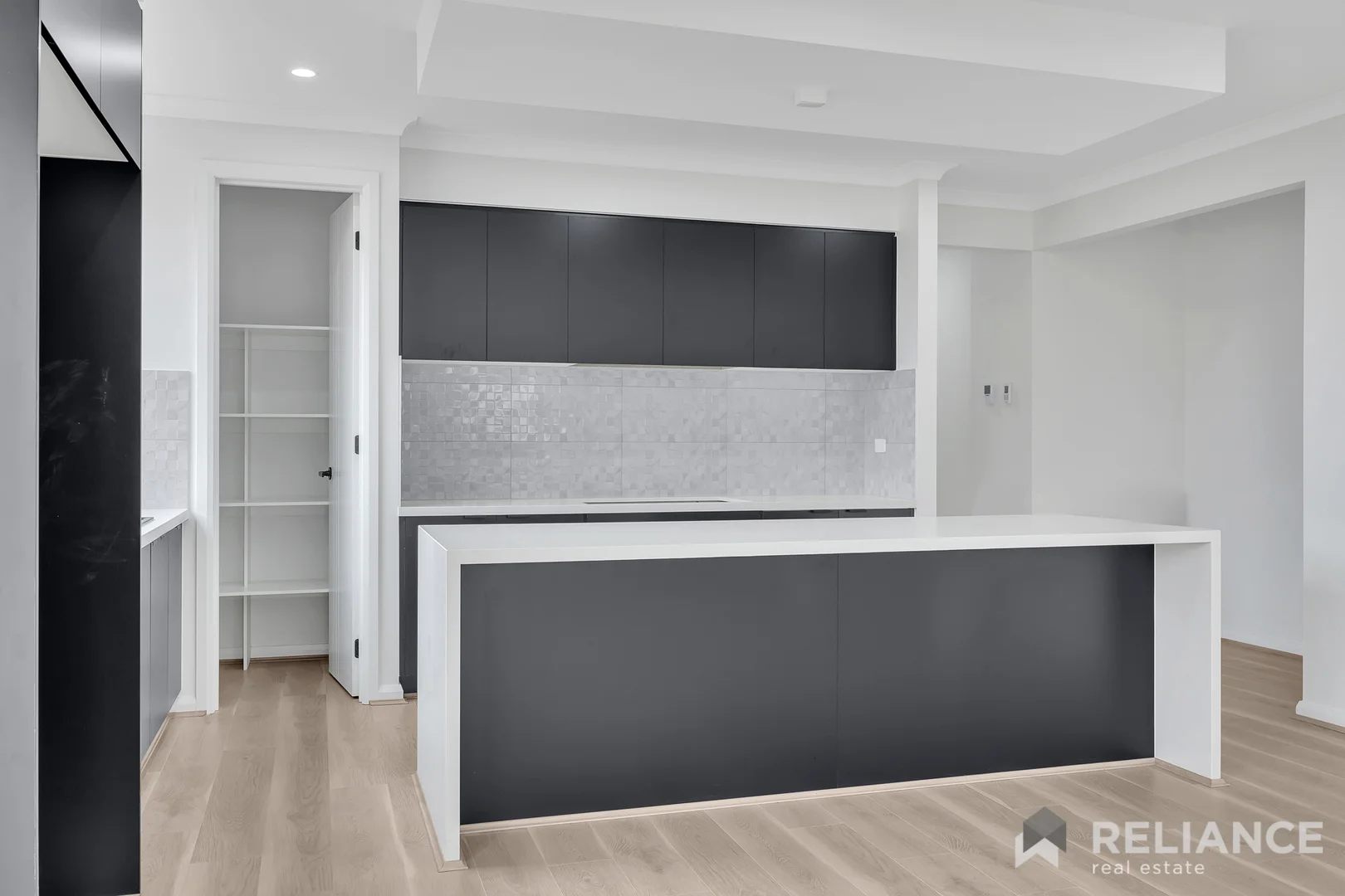 Additional image 4 of 5 Glory Street, Thornhill Park VIC 3335