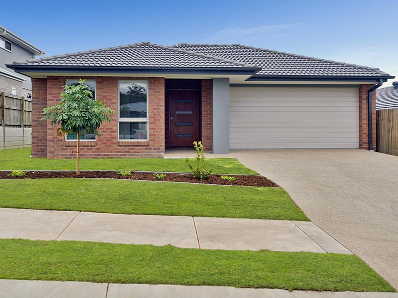 4 bedrooms House in 36 Stringybark Street SPRING MOUNTAIN QLD, 4300